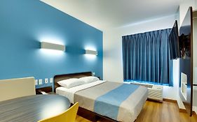 Motel 6 Poplar Bluff, Mo